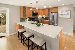 7538 23rd Ave NE, Seattle, WA 98115 - Photo 9