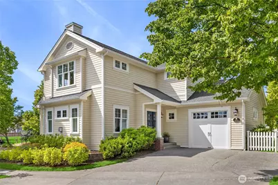1803 Parade Grounds Avenue NE, Bainbridge Island, WA 98110 - Photo 1
