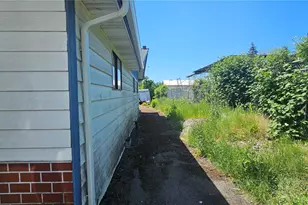 9722 S Tacoma Way, Lakewood, WA 98499 - Photo 3