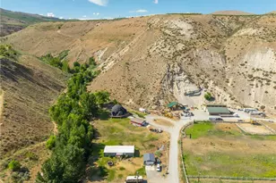 25505 C Hwy 97, Pateros, WA 98846 - Photo 35