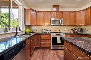 15445 Kayla St SE, Yelm, WA 98597 - Photo 9