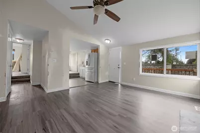 929 Pecks Drive, Everett, WA 98203 - Photo 13