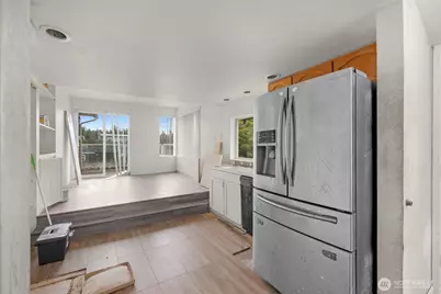 929 Pecks Drive, Everett, WA 98203 - Photo 3