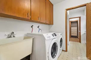7502 Beverly Ln, Everett, WA 98203 - Photo 21