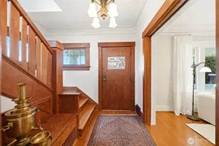 1519 1st Ave N, Seattle, WA 98109 - Photo 5