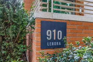 910 Lenora St, Seattle, WA 98121 - Photo 31