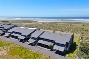 35601 G St, Ocean Park, WA 98640 - Photo 17