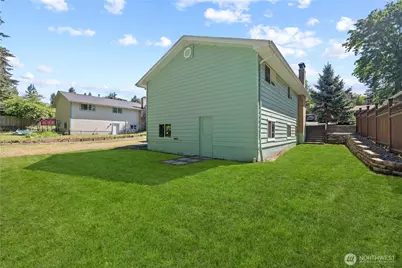 17023 113th Avenue SE, Renton, WA 98055 - Photo 29