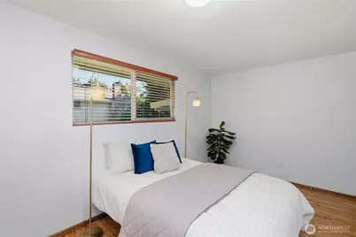 17023 113th Avenue SE, Renton, WA 98055 - Photo 15