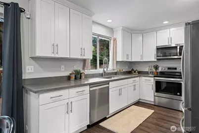 20910 111th Street Ct E, Bonney Lake, WA 98391 - Photo 13