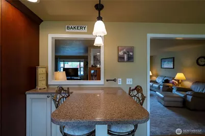 230 E Hawthorne Place, Port Angeles, WA 98362 - Photo 7