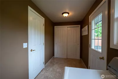 230 E Hawthorne Place, Port Angeles, WA 98362 - Photo 33