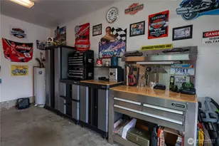 230 E Hawthorne Pl, Port Angeles, WA 98362 - Photo 37