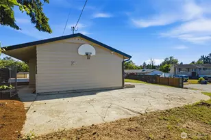 1813 S 244th Pl, Des Moines, WA 98198 - Photo 27