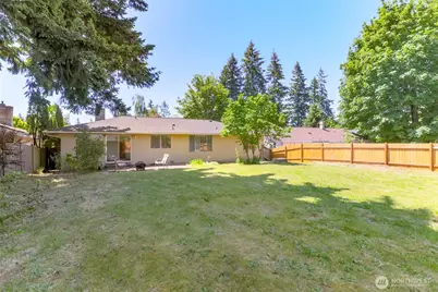 15836 SE Fairwood Boulevard, Renton, WA 98058 - Photo 31