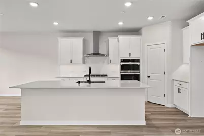 3946 Flat Top Drive, Bremerton, WA 98312 - Photo 9