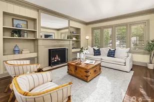 1208 E Newton St, Seattle, WA 98102 - Photo 9