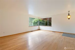 3536 NE 94th St, Seattle, WA 98115 - Photo 13