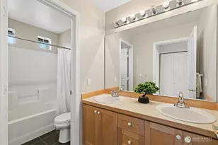 23977 SE 10th St, Sammamish, WA 98075 - Photo 19