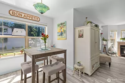 20800 72nd Avenue W #202, Edmonds, WA 98026 - Photo 9