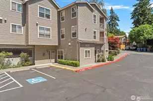 20800 72nd Ave W, Edmonds, WA 98026 - Photo 39
