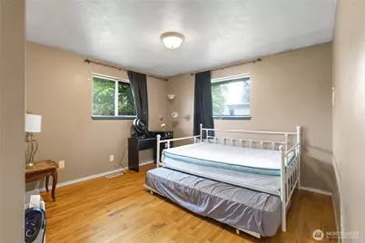 1410 7th Avenue SW, Puyallup, WA 98371 - Photo 13