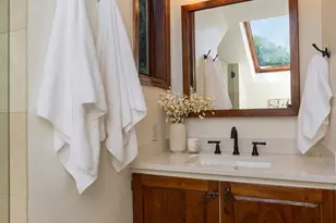 1423 N 47th St, Seattle, WA 98103 - Photo 23