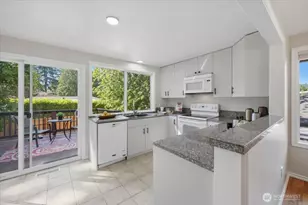 1801 Anacortes Ave NE, Renton, WA 98059 - Photo 9