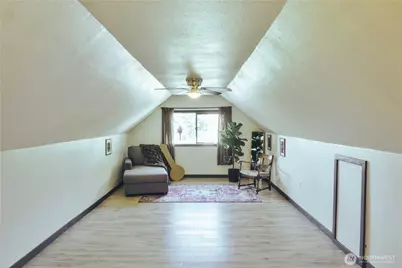 512 E Pear Street, Centralia, WA 98531 - Photo 33