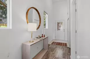 1405 NE 166th Ct, Shoreline, WA 98155 - Photo 5