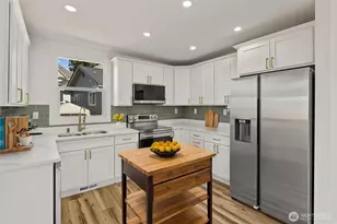 719 S Sprague Ave, Tacoma, WA 98405 - Photo 9