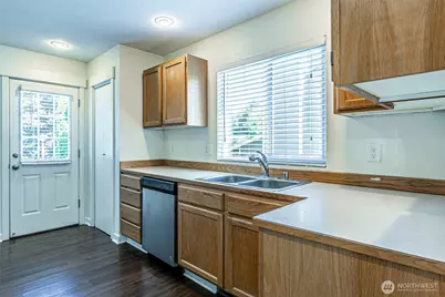 1624 Springfield Court NE, Olympia, WA 98506 - Photo 7