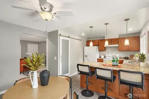 12923 NE 144th NE Pl, Kirkland, WA 98034 - Photo 15