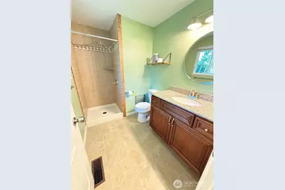 16603 35th Street Ct E, Lake Tapps, WA 98391 - Photo 15