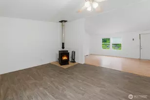15511 Bay Ridge Dr NW, Poulsbo, WA 98370 - Photo 5