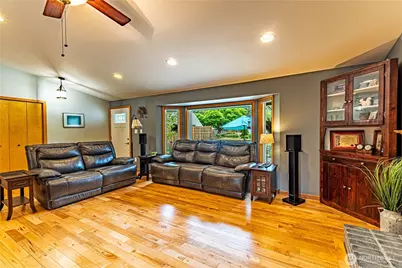 13634 439th Avenue SE, North Bend, WA 98045 - Photo 5