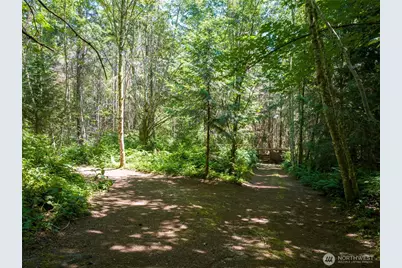 22002 Dewberry Road NE, Indianola, WA 98342 - Photo 31