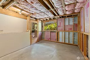 22002 Dewberry Rd NE, Indianola, WA 98342 - Photo 23