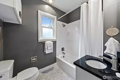 5761 35th Avenue NE, Seattle, WA 98105 - Photo 21