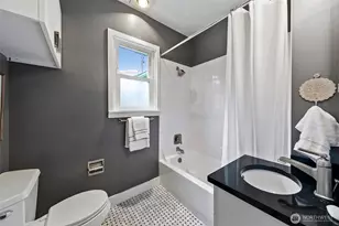 5761 35th Ave NE, Seattle, WA 98105 - Photo 21