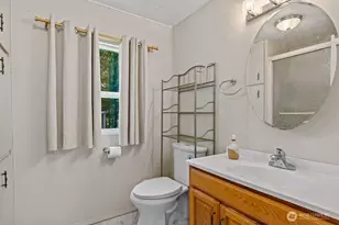 34411 48th Ave E, Eatonville, WA 98328 - Photo 13