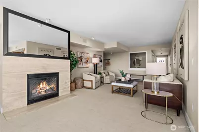 650 Bellevue Way NE #2301, Bellevue, WA 98004 - Photo 7