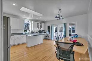 10709 Woodland Ave E, Puyallup, WA 98373 - Photo 3