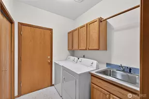 20275 Gardner Ct, Burlington, WA 98233 - Photo 7