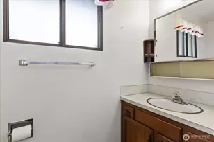 2421 Jacqueline Pl, Mount Vernon, WA 98273 - Photo 17