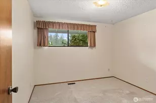 2421 Jacqueline Pl, Mount Vernon, WA 98273 - Photo 25