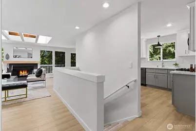 895 Highwood Drive SW, Issaquah, WA 98027 - Photo 5