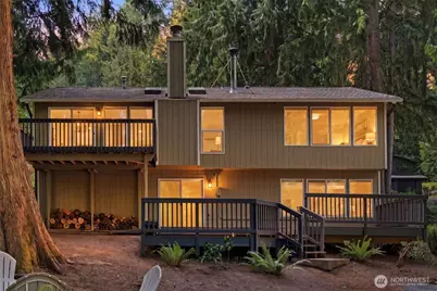 895 Highwood Drive SW, Issaquah, WA 98027 - Photo 1