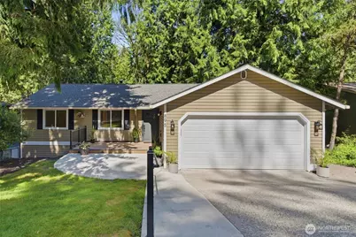 895 Highwood Drive SW, Issaquah, WA 98027 - Photo 3