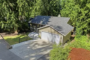 895 Highwood Dr SW, Issaquah, WA 98027 - Photo 33